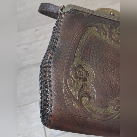 Antique Early 1900's Hand Tooled Leather Hand Bag Art Nouveau Deep Brown - Picture 5 of 13